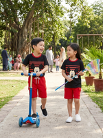 Mickey Mouse Peek-a-Boo Summer t-shirt and Cargo short