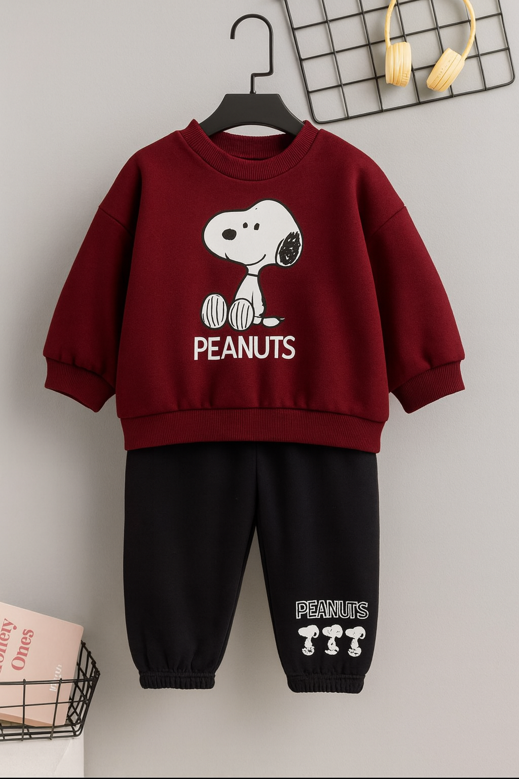 Peanut Sweat Shirt & trouser